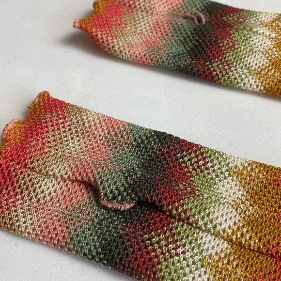 Free People Sierra Woven Diamond Print  Fingerless Gloves - Picture 5 of 13